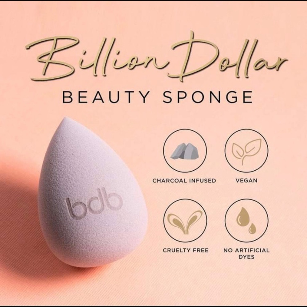 NIB Billion Dollar Beauty Sponge with charcoal